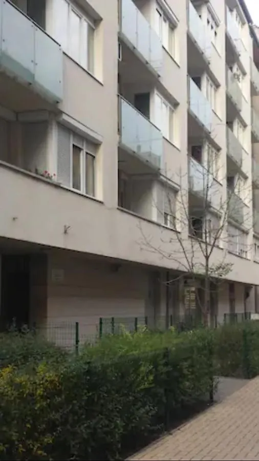 Dregely Apartment Budapest 0*,